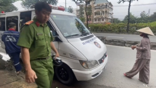 Cụ ông 84 tuổi tử vong trong vụ cháy cửa hàng phụ tùng xe máy