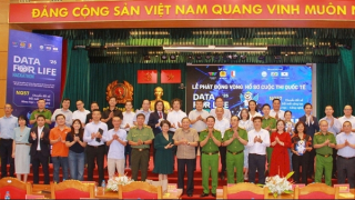 Lễ phát động vòng hồ sơ cuộc thi quốc tế Data for Life 2025 với chủ đề “Hack for Growth 2025”