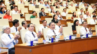 Tổng Bí thư Tô Lâm dự, chỉ đạo Hội nghị chuyên đề về Bình dân học vụ số - Quốc hội số