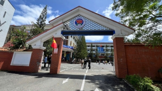 Làm rõ thông tin thực phẩm bẩn tuồn vào trường học trong thời gian dài