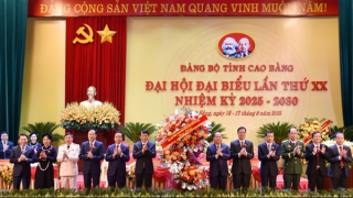 Bộ trưởng Lương Tam Quang dự, chỉ đạo Đại hội đại biểu Đảng bộ tỉnh Cao Bằng lần thứ XX