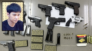 Thu giữ 33 khẩu súng và hàng nghìn viên đạn từ nước ngoài về Việt Nam