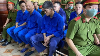 Xét xử vụ vận chuyển 113kg vàng và USD xuyên biên giới