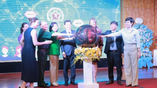 Khai trương Tổng đài điện thoại quốc gia về phòng, chống mua bán người