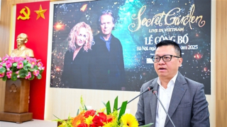 Secret Garden lần đầu biểu diễn tại Việt Nam trong khuôn khổ dự án “Good morning Vietnam”