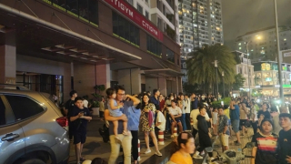 Cháy căn hộ chung cư tầng 11, nhiều người hoảng hốt tháo chạy