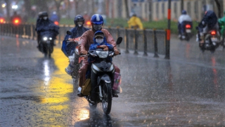 Bắc Bộ trời nắng, nhiệt độ cao 35 độ C