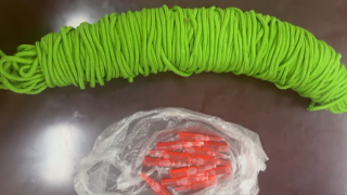 Ngăn cản kịp thời nam thanh niên mang theo thuốc ngủ, thuốc chuột định tự tử