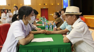 Nghị quyết 72 mang tầm chiến lược, đột phá trong chăm sóc sức khỏe toàn dân