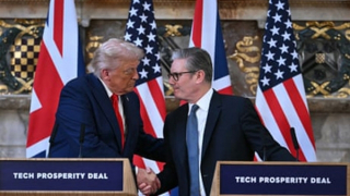 Chuyến thăm Anh lần thứ 2 của ông Trump