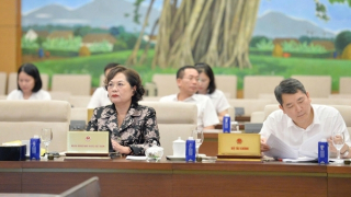 Cần nghiên cứu lộ trình xây dựng mức phí bảo hiểm tiền gửi