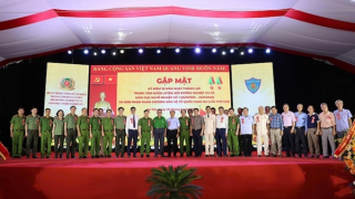 Trung tâm huấn luyện, bồi dưỡng nghiệp vụ và giáo dục nghề nghiệp số 1 đón nhận Huân chương