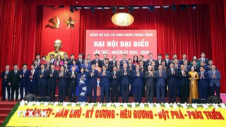 Khẳng định rõ vai trò “bộ tham mưu chiến lược” của Đảng