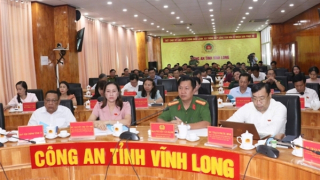Công an Vĩnh Long tổ chức hội thảo lấy ý kiến về các dự án Luật, Pháp lệnh