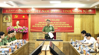 Xây dựng hệ thống cảng hàng không, sân bay Việt Nam văn minh, hiện đại,