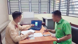 Xử phạt tài xế xe khách vi phạm từ phản ánh gửi tới Cục trưởng Cục CSGT