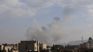 Israel dội bão lửa vào Sanaa, Houthi lập tức đáp trả