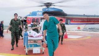 Dùng trực thăng đưa người bị tai nạn lao động ở Trường Sa về đất liền cấp cứu