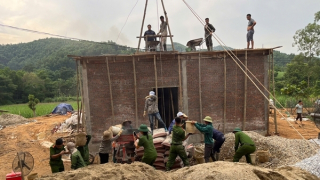 Tiếp thêm niềm tin để nhân dân an cư, phát triển sản xuất