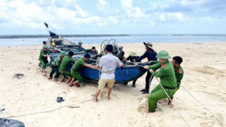 Hà Tĩnh huy động cả hệ thống chính trị chủ động ứng phó với bão Bualoi