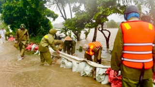 Tập trung ứng phó, khắc phục hậu quả bão số 10 và mưa lũ sau bão