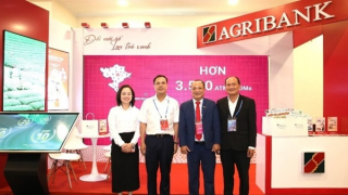 Agribank tiếp tục khẳng định vị thế tiên phong trong kỷ nguyên số tại Diễn đàn Ngân hàng Bán lẻ Việt Nam 2025