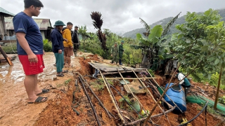 Sạt lở taluy âm gây thiệt hại nặng cho người dân vùng biên giới Đà Nẵng