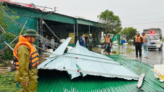24 người chết và mất tích do bão số 10, các địa phương khẩn trương tìm kiếm cứu nạn