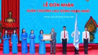 Xây dựng người phụ nữ Việt Nam thời đại mới, đóng góp vào sự phát triển bền vững của đất nước
