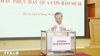 Văn phòng Trung ương Đảng ủng hộ đồng bào khắc phục hậu quả bão số 10