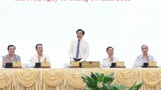 Triển khai thị trường tài sản mã hoá, ngăn chặn lạm thu đầu năm học