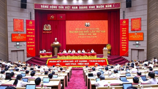 Đại hội đại biểu Đảng bộ Công an Trung ương lần thứ VIII thảo luận tại hội trường