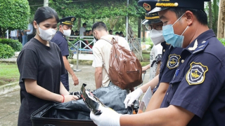 Cay đắng nơi đất khách với “giấc mộng” việc nhẹ, lương cao