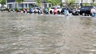 Hà Nội yêu cầu trường học chủ động ứng phó với hoàn lưu bão số 11