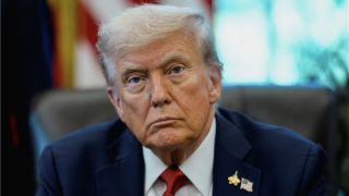 Tổng thống Trump ra quyết định về việc chuyển Tomahawk đến Ukraine