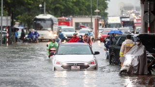 Chiều 7/10, Hà Nội còn 23 vị trí ngập sâu không lưu thông được
