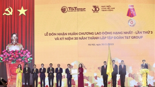 T&T Group của Bầu Hiển được vinh danh Top các doanh nghiệp tư nhân tiêu biểu