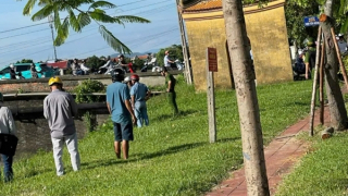 Khống chế “ngáo đá” tấn công người thân rồi nhảy xuống sông bơi