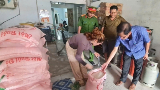 Phạt một doanh nghiệp trên 300 triệu đồng do vi phạm qui định về hàng hóa