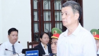 Chiêu trò tinh vi biến “tiền bẩn” thành “tiền sạch”