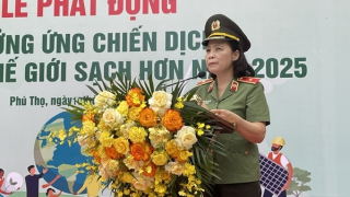 Phát động hưởng ứng chiến dịch "Làm cho thế giới sạch hơn" năm 2025 trong lực lượng CAND