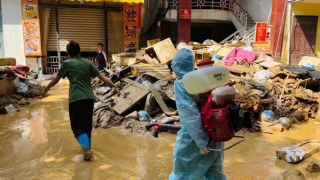 Y tế Công an tỉnh Cao Bằng khẩn trương xử lý môi trường sau lũ rút