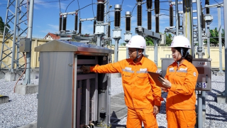 Sản lượng điện thương phẩm trong 9 tháng của EVNNPC đạt 80,05 tỷ kWh