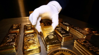 Giá vàng tăng rồi giảm "chóng mặt" trong ngày