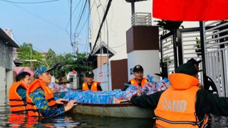 Bộ Nông nghiệp & Môi trường thừa nhận những hạn chế trong dự báo và ứng phó với mưa lũ