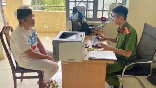 Ghép ảnh của bạn rồi tung tin bị công an bắt giữ