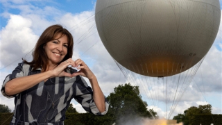 Thị trưởng Paris với lằn ranh mờ giữa chi tiêu công và đời sống cá nhân