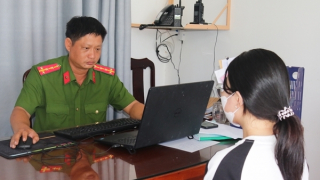 Cô gái ở Đồng Tháp bị lừa mất 150 triệu đồng và bán qua Campuchia