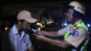 TP Hồ Chí Minh: Tăng cường kiểm tra nồng độ cồn cả ngày lẫn đêm