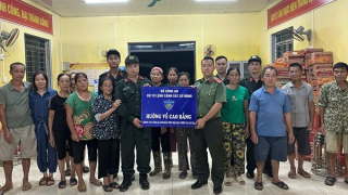 Bộ Tư lệnh Cảnh sát cơ động phối hợp trao 10 tấn nhu yếu phẩm đến bà con Cao Bằng